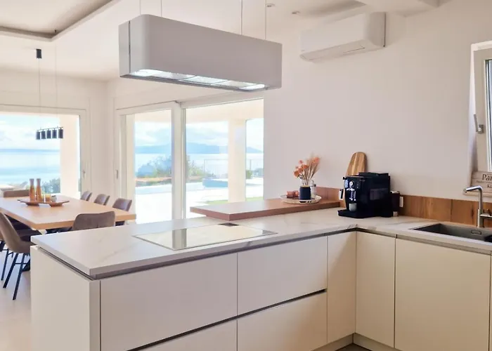 Maritima Opatija-meerblick-infinity Pool-luxus-relax