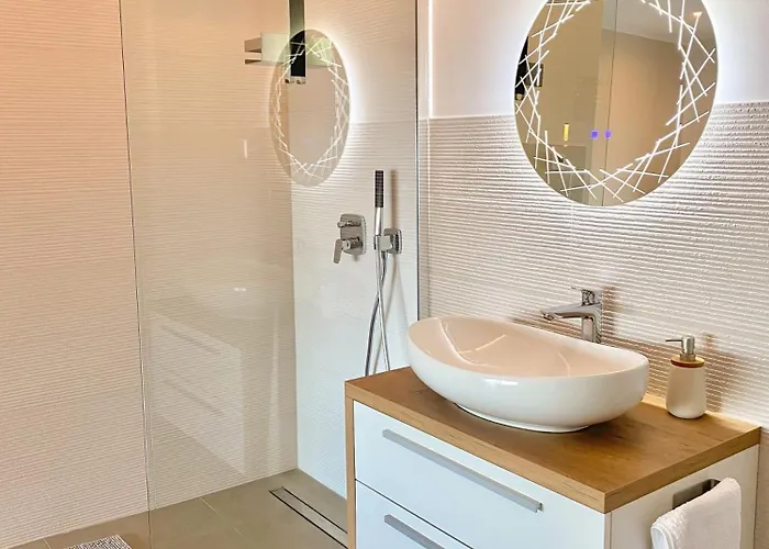 Villa Maritima Opatija-meerblick-infinity Pool-luxus-relax Opatija