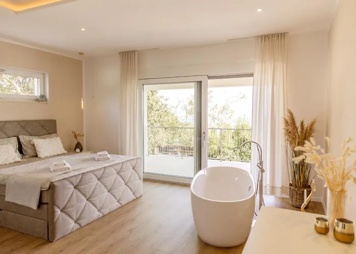 Maritima Opatija-meerblick-infinity Pool-luxus-relax Abbázia